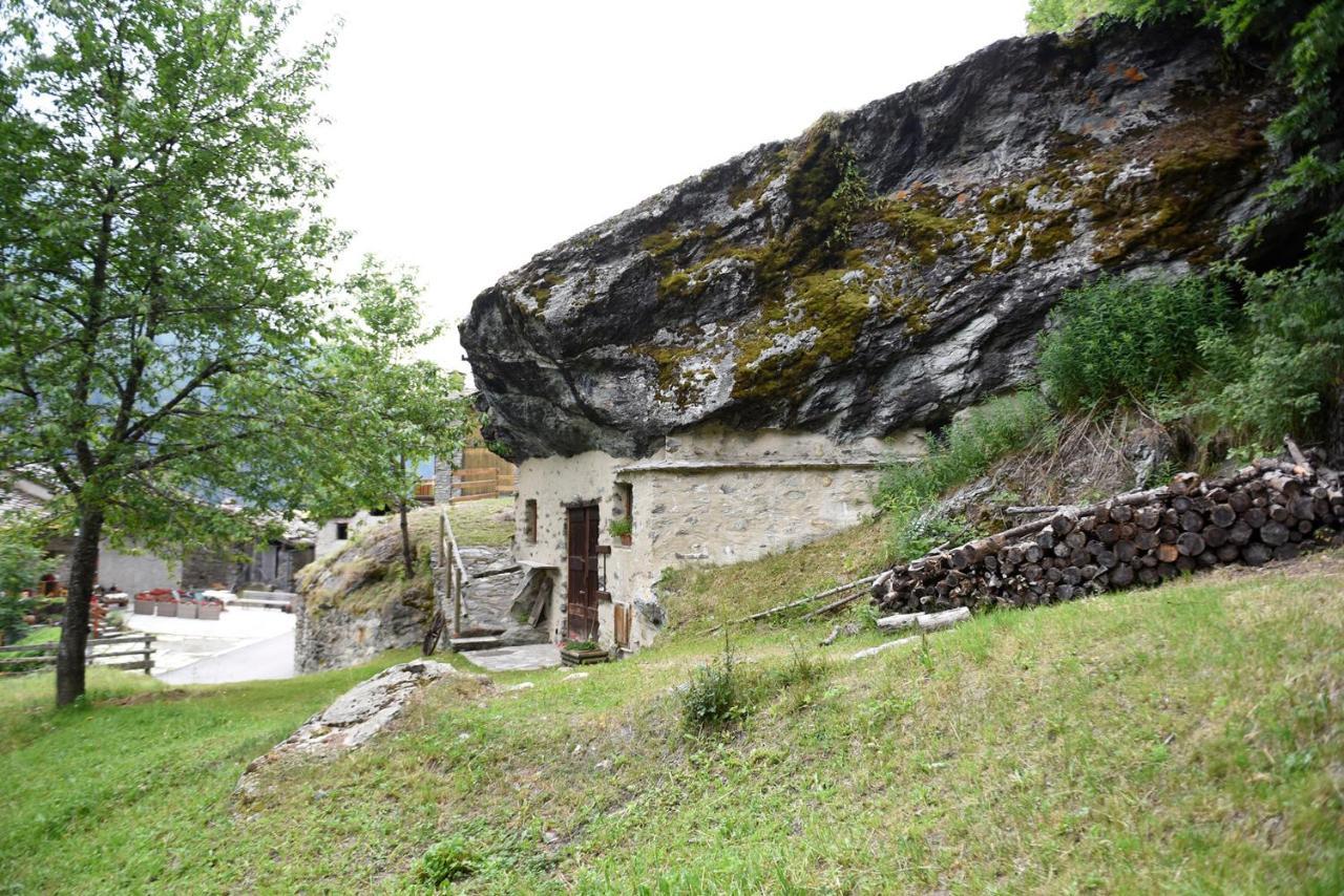 Hotel Paramont Valgrisenche Exterior photo
